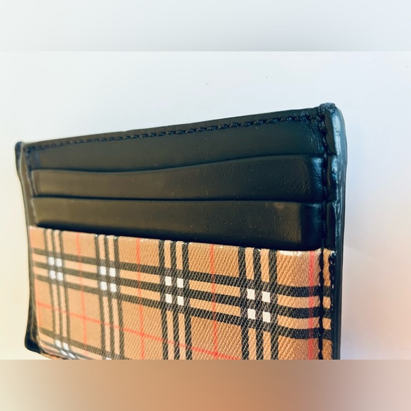 Burberry Money Clip Wallet in Antique Check - Picture 7 of 8